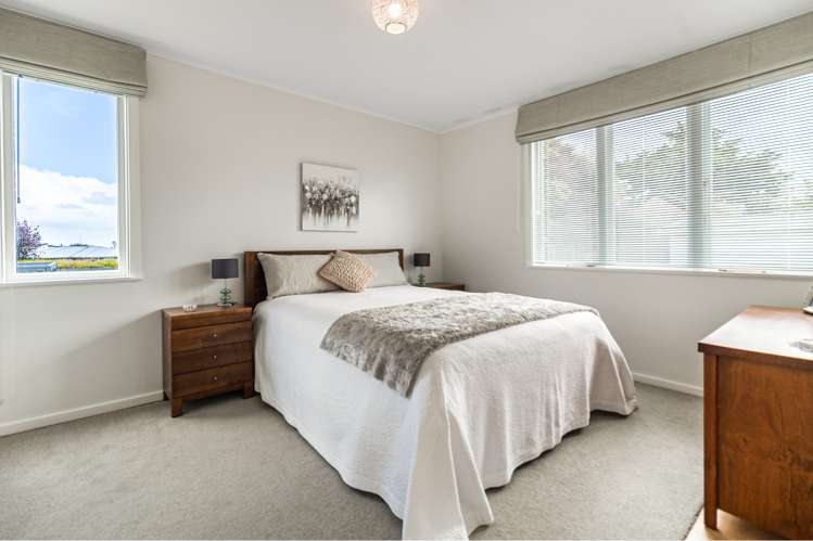 34 Weybridge Crescent Glen Innes_10