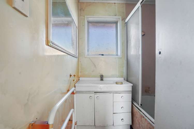 5 Leslie Place Deanwell_8