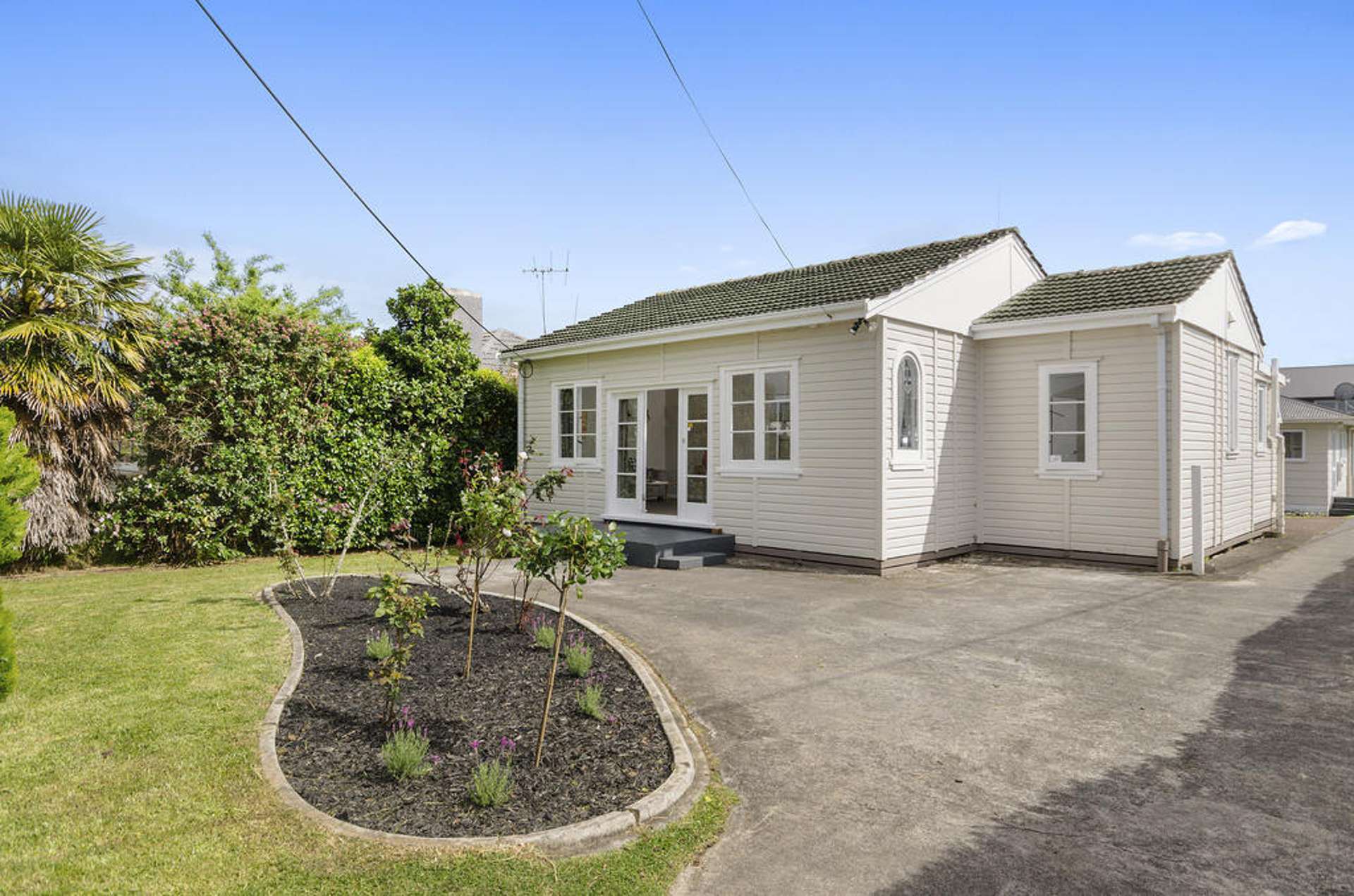 28 Rewarewa Road Te Atatu Peninsula_0