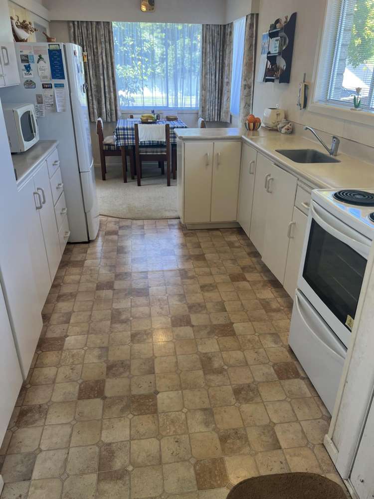 1 Maple Avenue Dinsdale_7