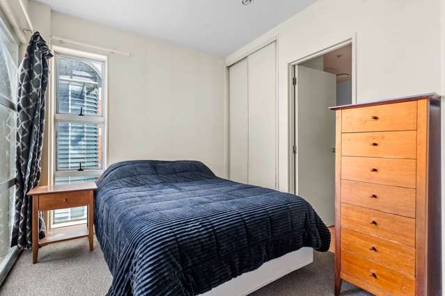 9H/82 Wakefield Street City Centre_4