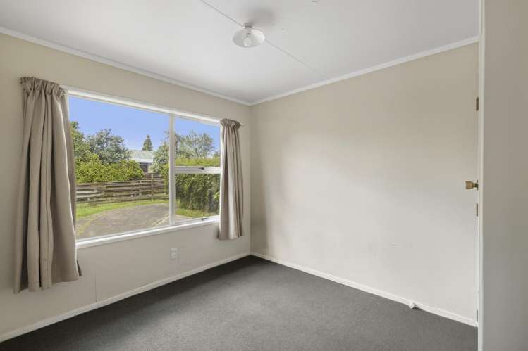 115 Sutherland Road Brookfield_8