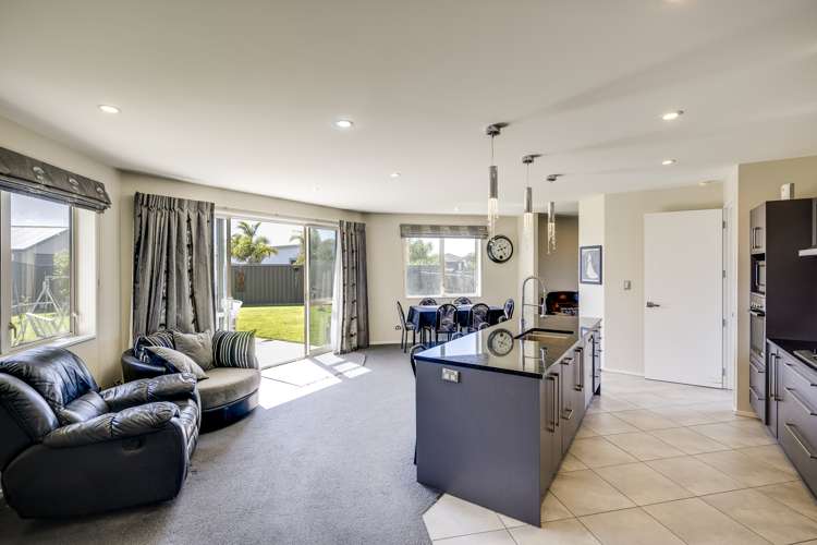 24 Onyx Place Awatoto_6