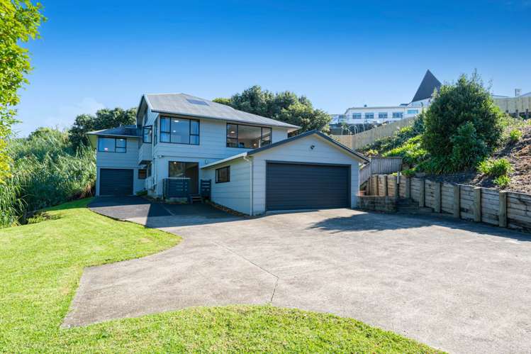 5 Arkles Drive Arkles Bay_13