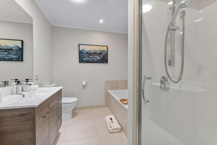 127 Bonair Crescent Silverdale_17