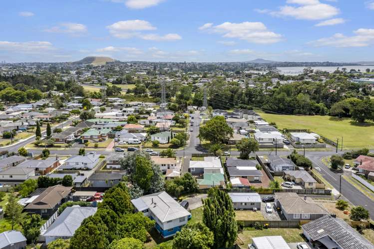 42 Tiraumea Drive Pakuranga_24