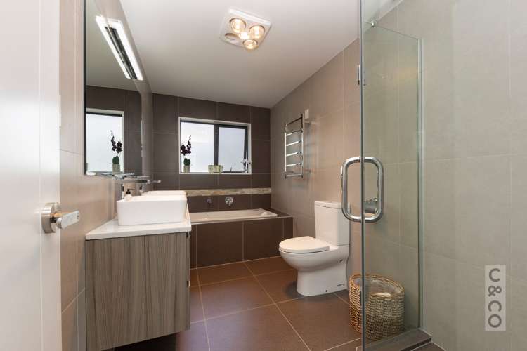 1 Duchess Way Riverhead_26