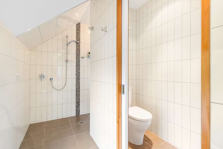 3 Kimbolton Lane Huntsbury_24