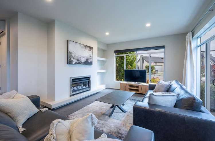 12 Lobank Place Richmond_8