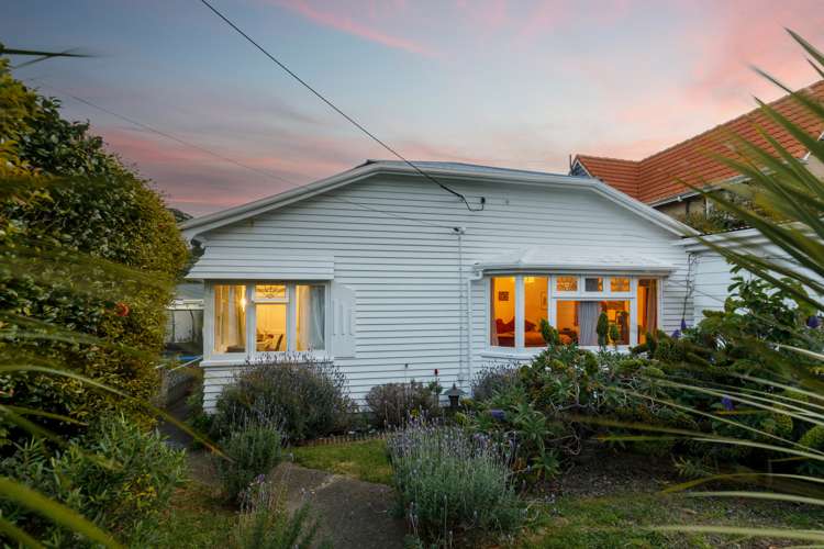 520 Broadway Strathmore Park_26