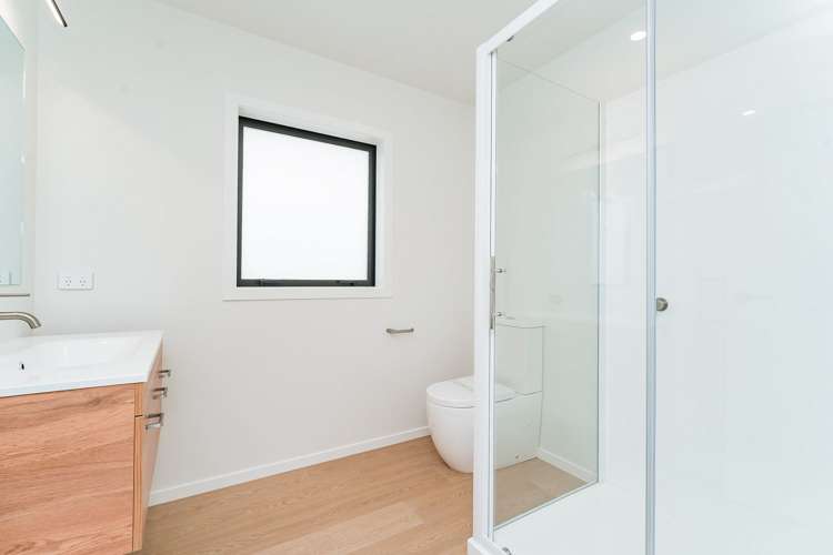 5 Rayner Lane Marton_7