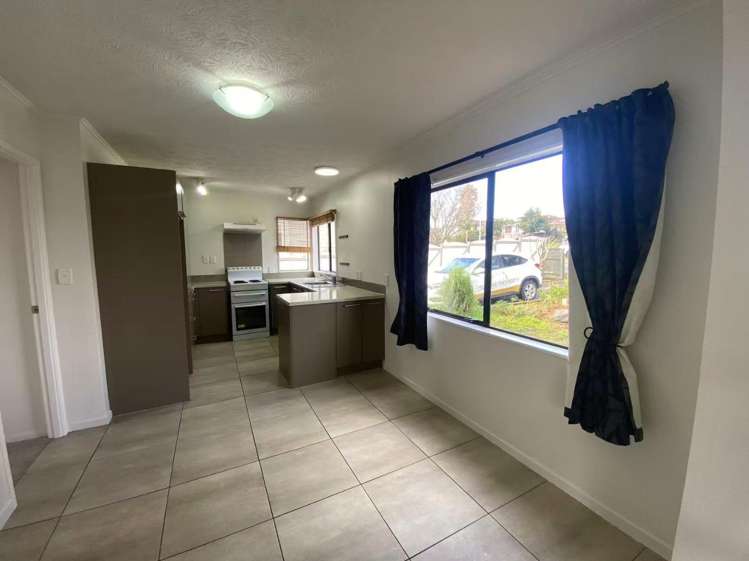 23 Greenstone Place 10666_4