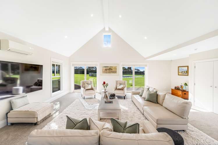 287 Clifton Road Whitford_21