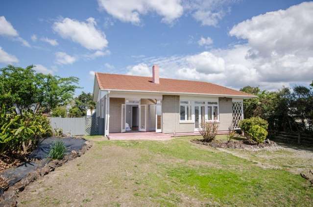 13 Tiverton Road 10016_1