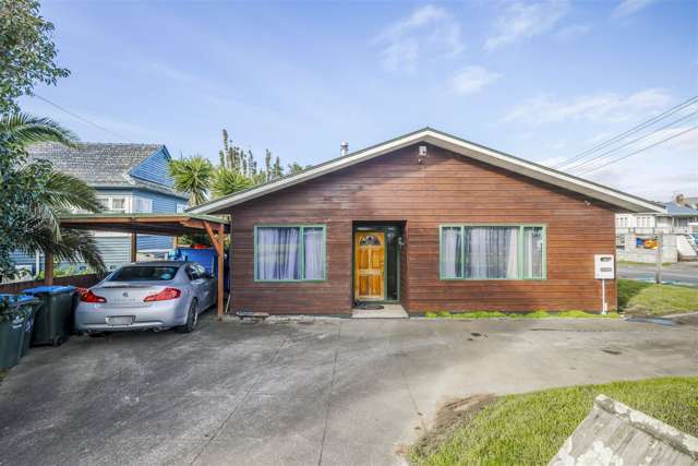 79 Fairburn Road Otahuhu_1