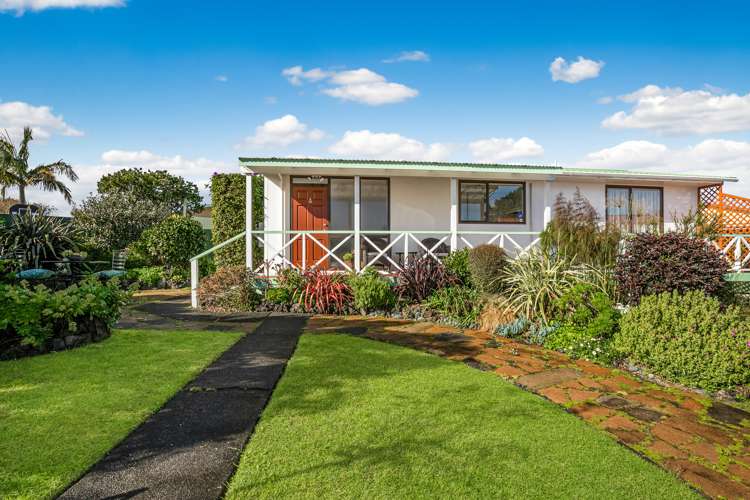 2/23 Starforth Place Henderson_2