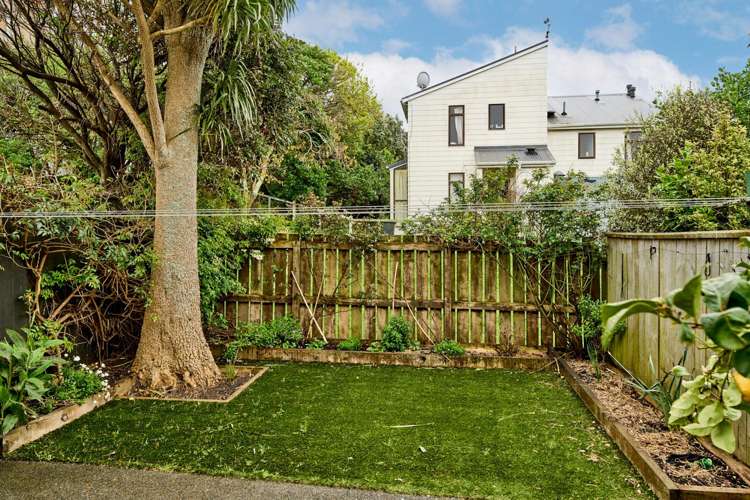 24 Luxford Street Berhampore_1