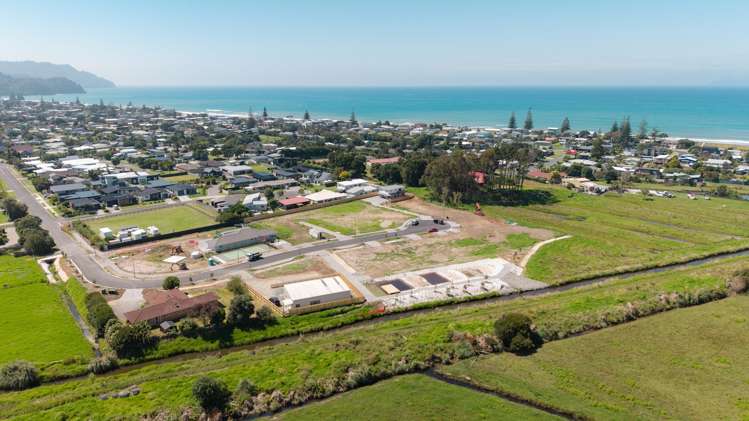 Citrus Avenue Waihi Beach_16