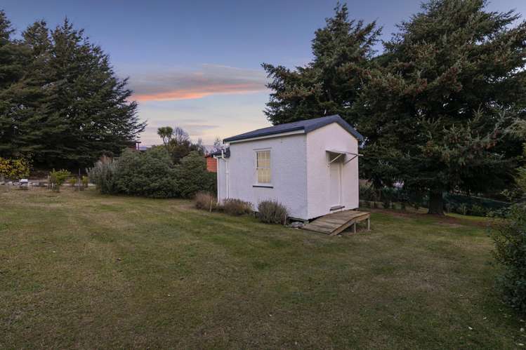 35 Parry Crescent Lake Hawea_14