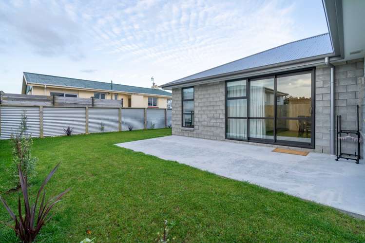 148 Derwent Crescent Glengarry_6