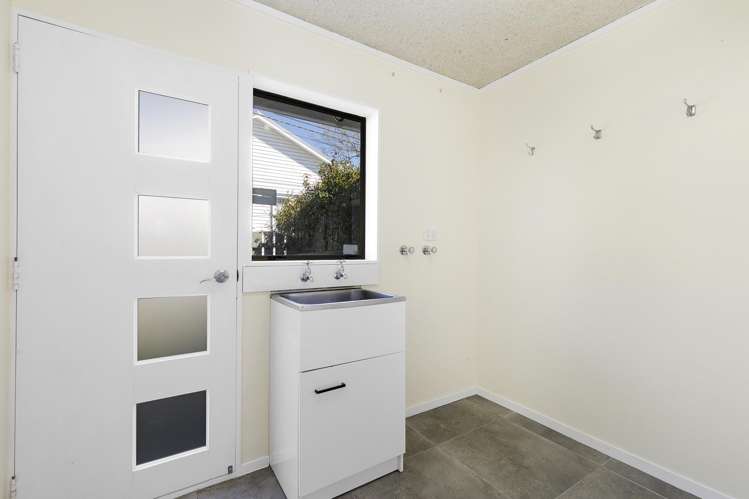 2/28 Marlborough Street Silverstream_19