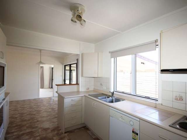 48 Orchard West Road Ngatea_1