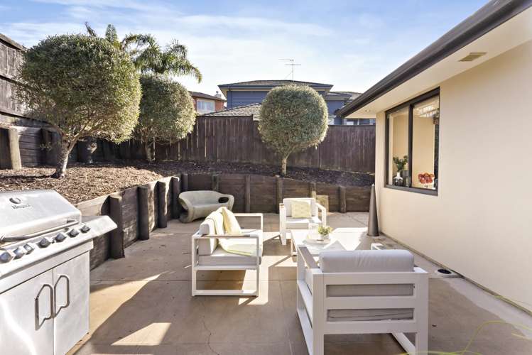 10 Mazuran Place Flat Bush_19