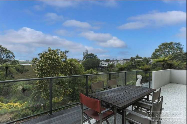 Jaemont Avenue Te Atatu South_15