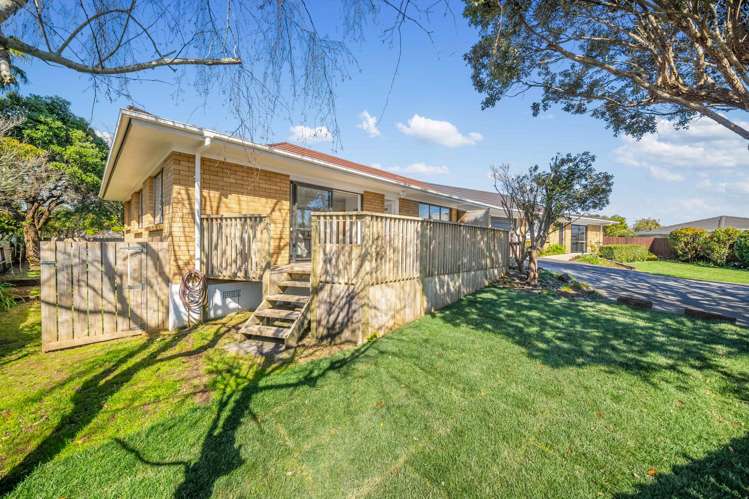 2/9 Rapallo Place Farm Cove_2