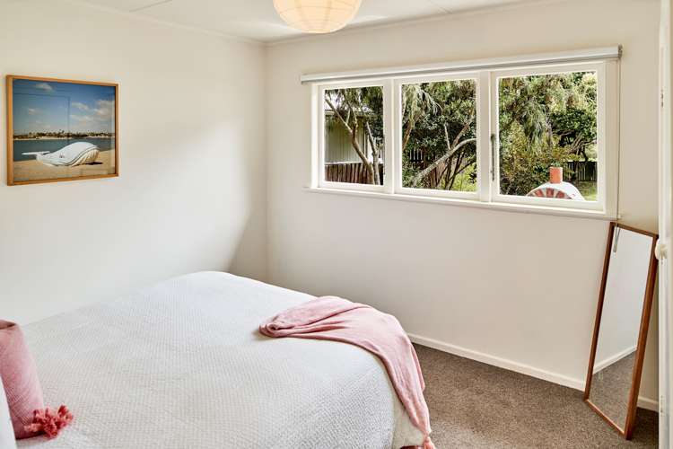 39 Cluny Road Plimmerton_8