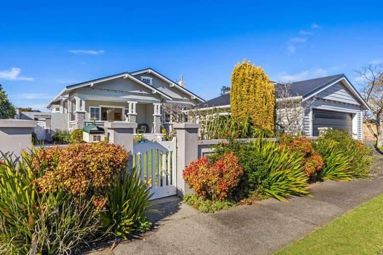 21 Glen Almond New Plymouth_28