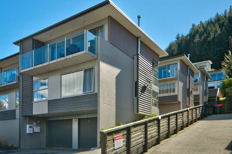 1/51 Thompson Street Queenstown_24