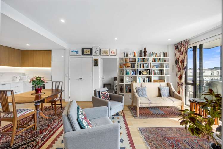 203/1 Kimiora Street Three Kings_5