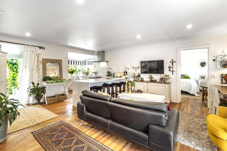 31 Alison Road Surfdale_15