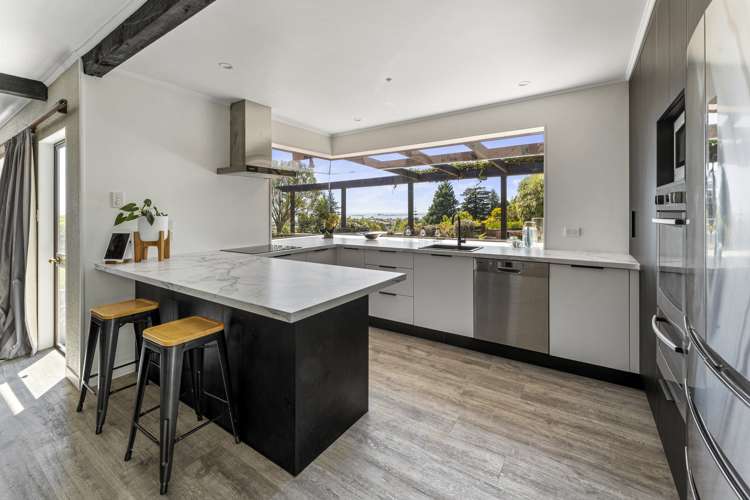 101 Hart Road Richmond_4