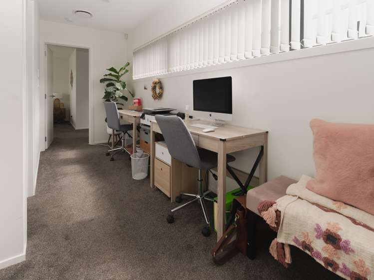 31 Tapuwae Way Mangere Bridge_13