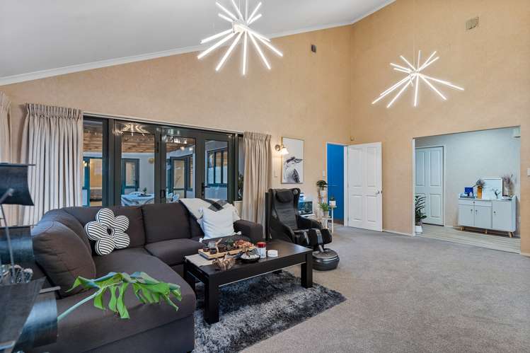 5 Huntaway Lane Te Atatu Peninsula_1