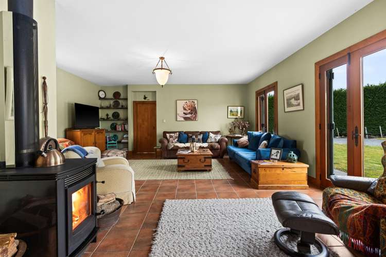 140 Mackenzie Road Kahuranaki_9