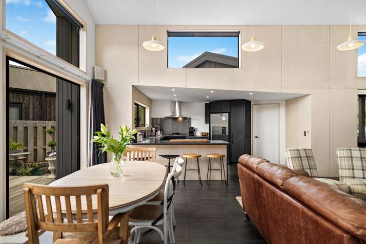 14 Bellamore Street Dalefield/Wakatipu Basin_10