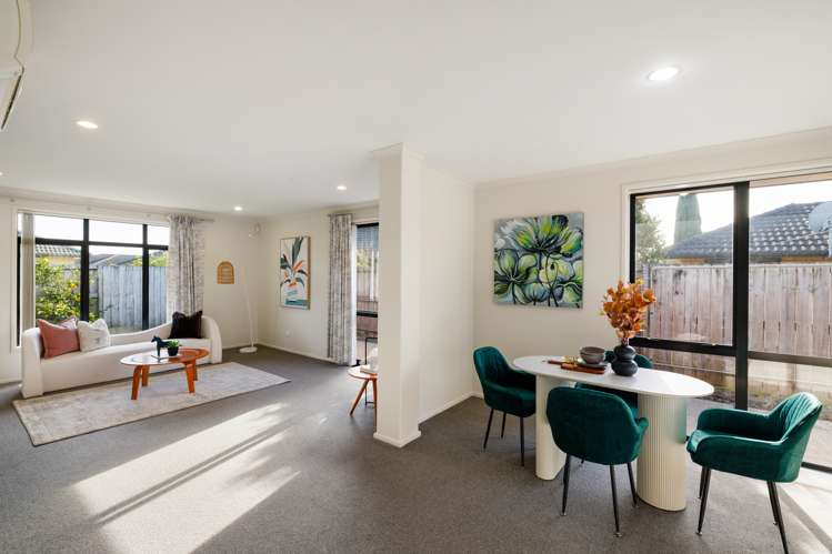 6 Willscarlet Lane Hamilton East_7