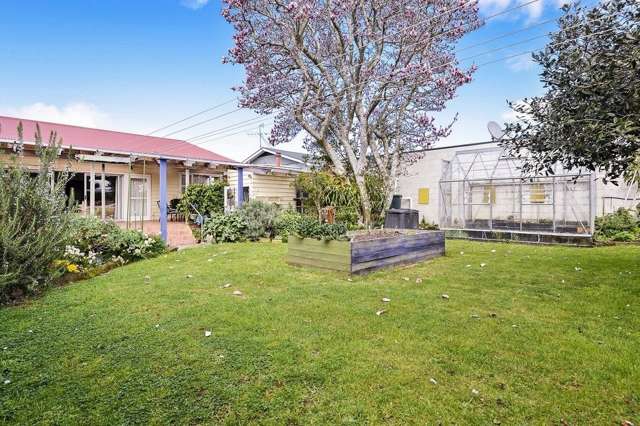 43 Kitenui Avenue Mount Albert_2