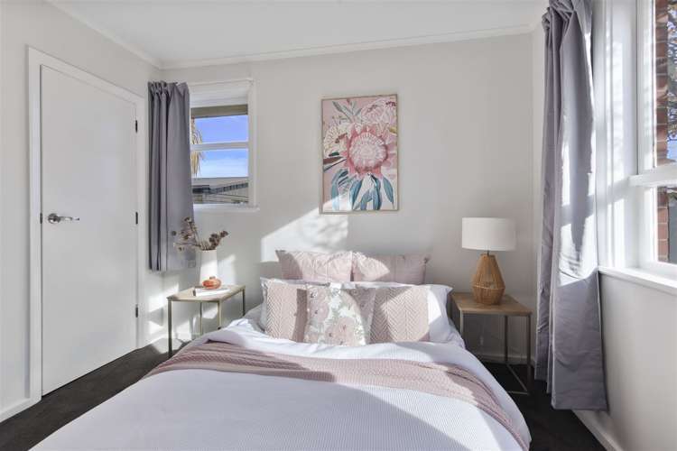 16 Soberton Street Aranui_10