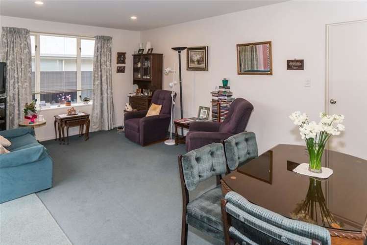 M/38 English Street Sockburn_6