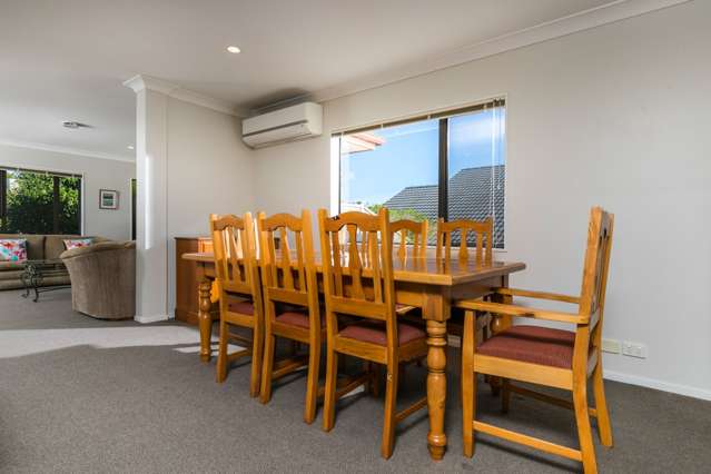 55 William Gamble Drive Greenhithe_4