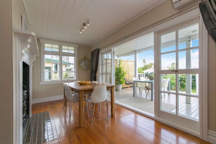 82 Astley Avenue New Lynn_5