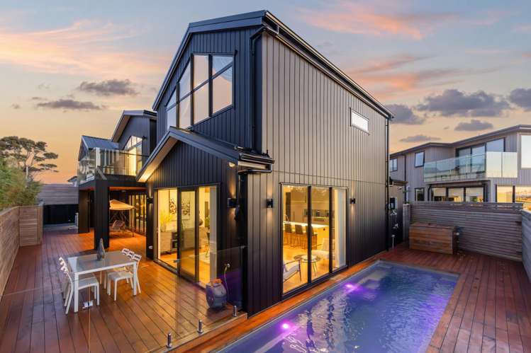 4 Taku Close Long Bay_9