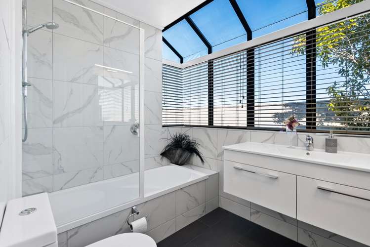 844 Beach Road Browns Bay_15
