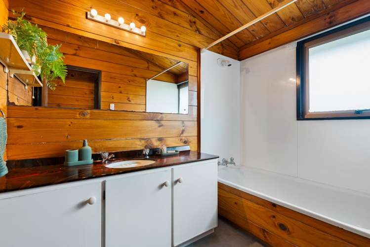 3A Bolton Street Blockhouse Bay_12