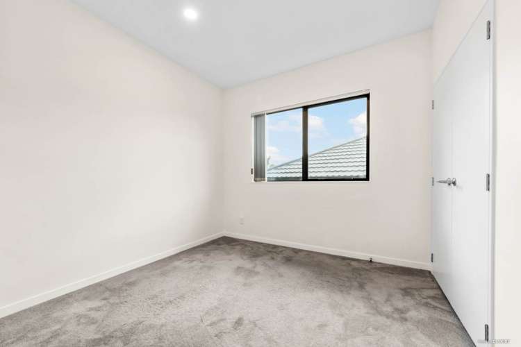 115 Tiriwa Drive Massey_9