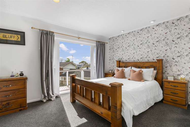 76 Marine Parade Mellons Bay_21